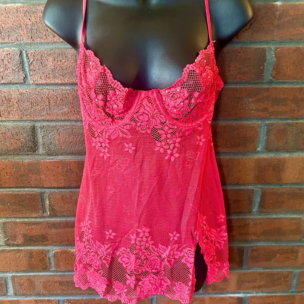 Victorias Secret Elegant Red Lace Chemise Nighty L